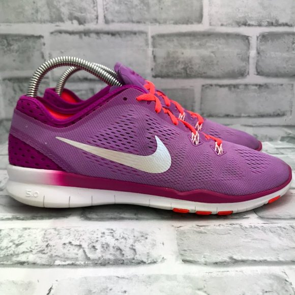 Nike Shoes - NIKE Free TR Fit 5